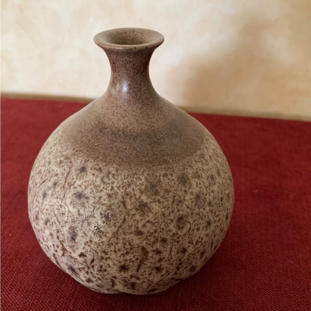 Elegant Classic Big Belly Pottery Vase